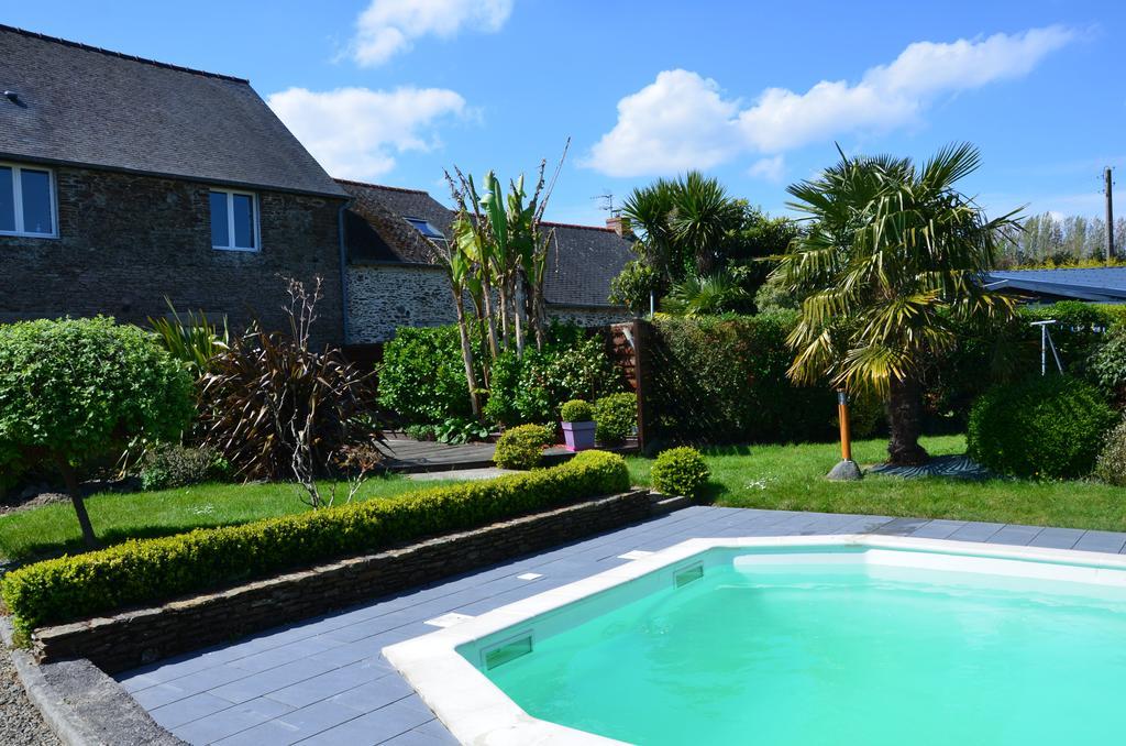 Maison D'Hotes La Closeraie De La Baie Saint-Méloir-des-Ondes Eksteriør bilde
