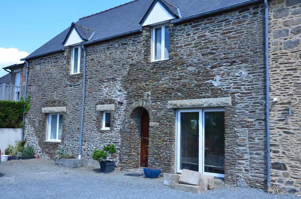 Maison D'Hotes La Closeraie De La Baie Saint-Méloir-des-Ondes Eksteriør bilde
